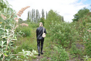 ashley-girls-in-leather-pants-leather-jacket-with-leather-boots-and-leather-gloves